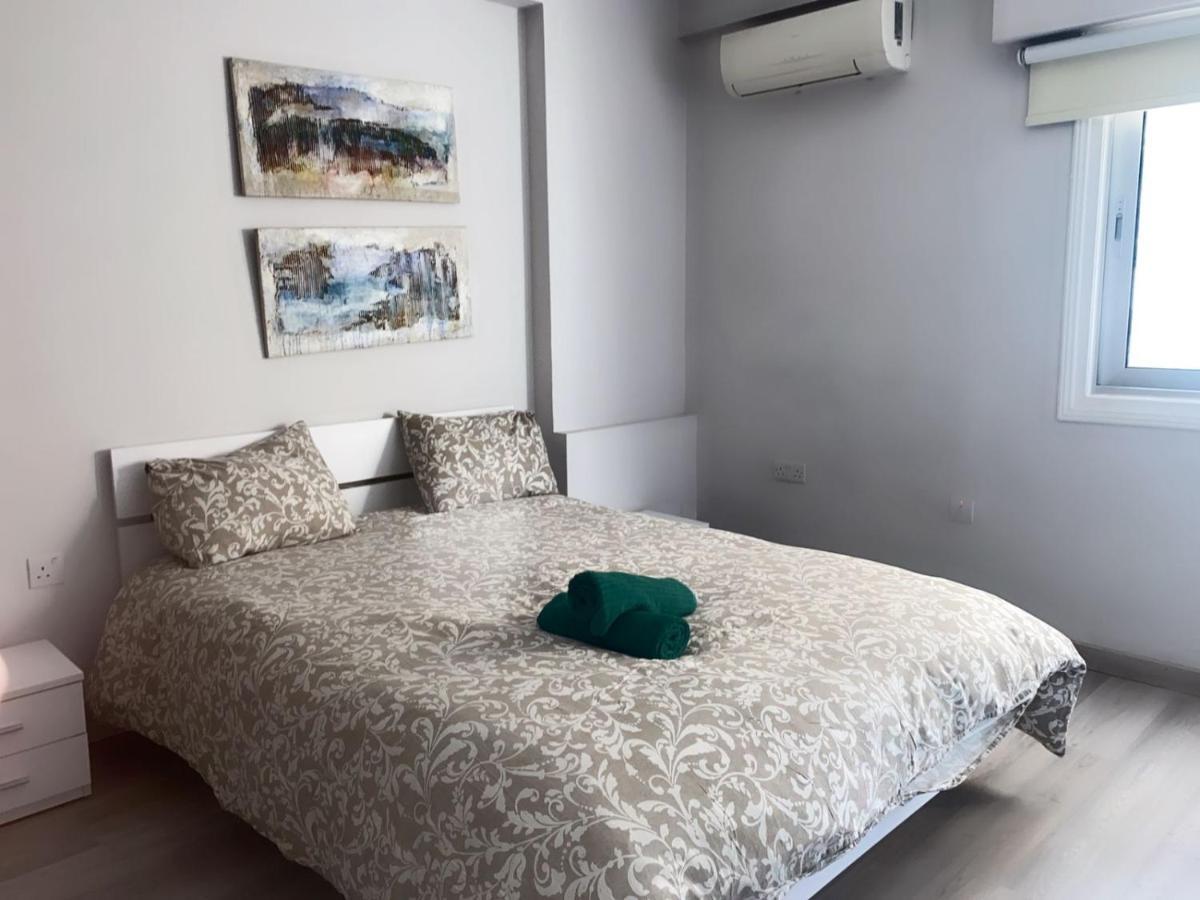 Paradise Promenade Apartment, 2Min Distance From Larnaca Marina Exterior photo
